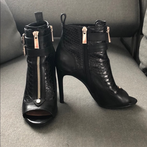 Vince Camuto Booties - Picture 3 of 9